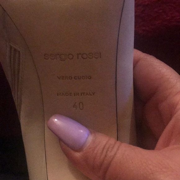 Shoes - Picture 3 of 3